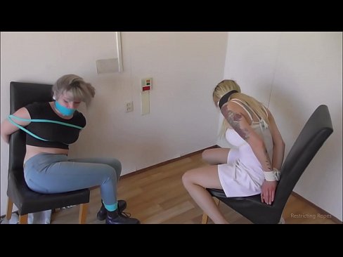 ❤️ Addictus / ligatus et clausus / puella in tribulatione Fucking at porn la.hentaidude.ru